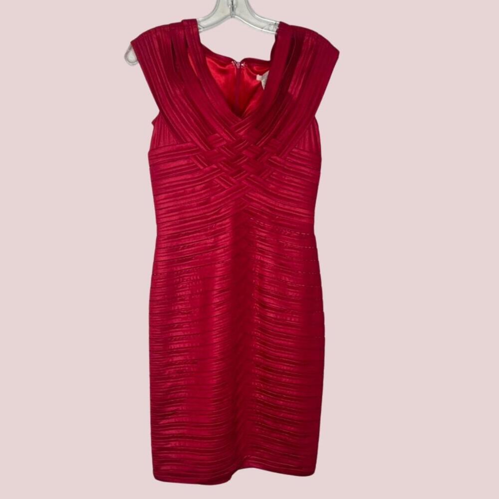 Issue Red Fitted Bodycon Sleeveless Bandage Dress with Pleated Detail Size 4 VTG
